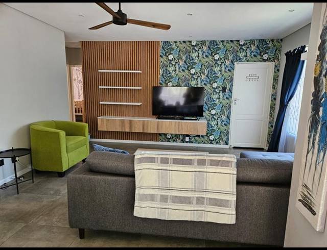 3 BEDROOM APARTMENT FOR SALE IN DAWNCLIFFE